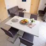 Vesna Apartman *
