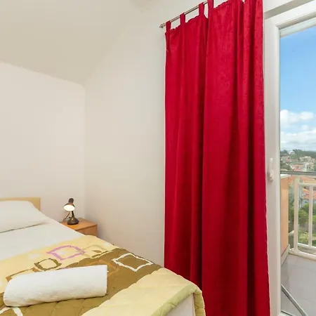 Apartment Vesna *